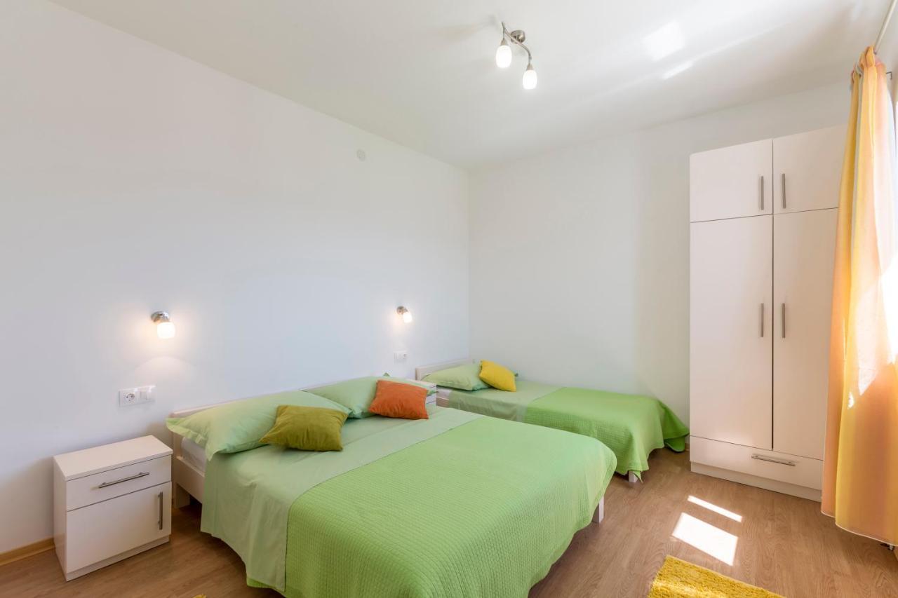 Apartmani Bezmalinovic Μπολ Εξωτερικό φωτογραφία