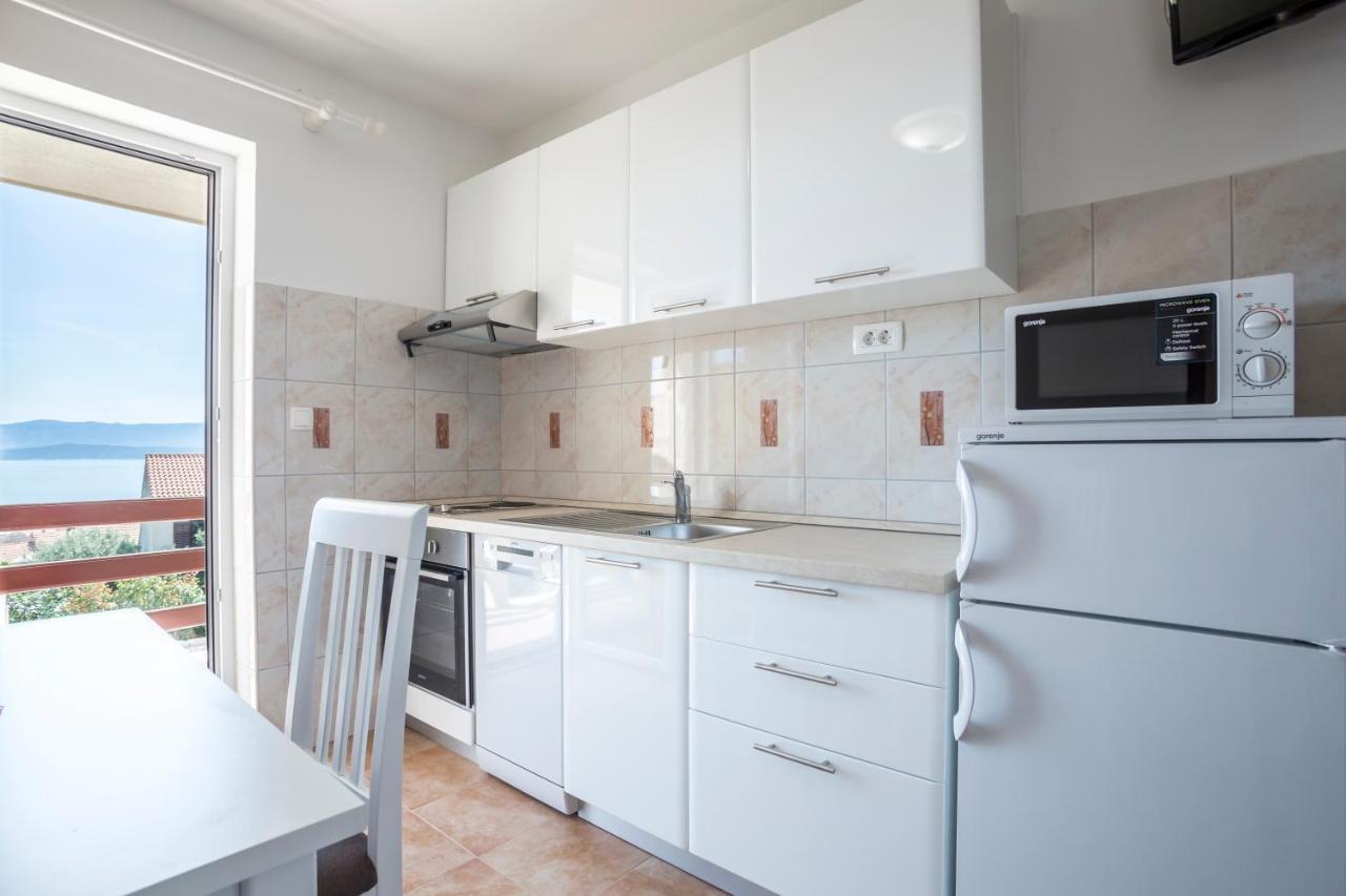Apartmani Bezmalinovic Μπολ Εξωτερικό φωτογραφία