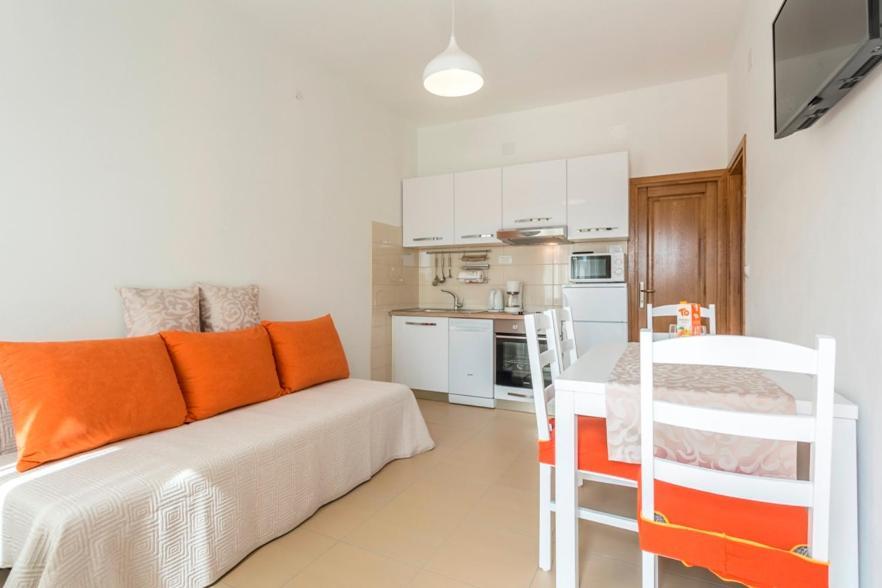 Apartmani Bezmalinovic Μπολ Εξωτερικό φωτογραφία