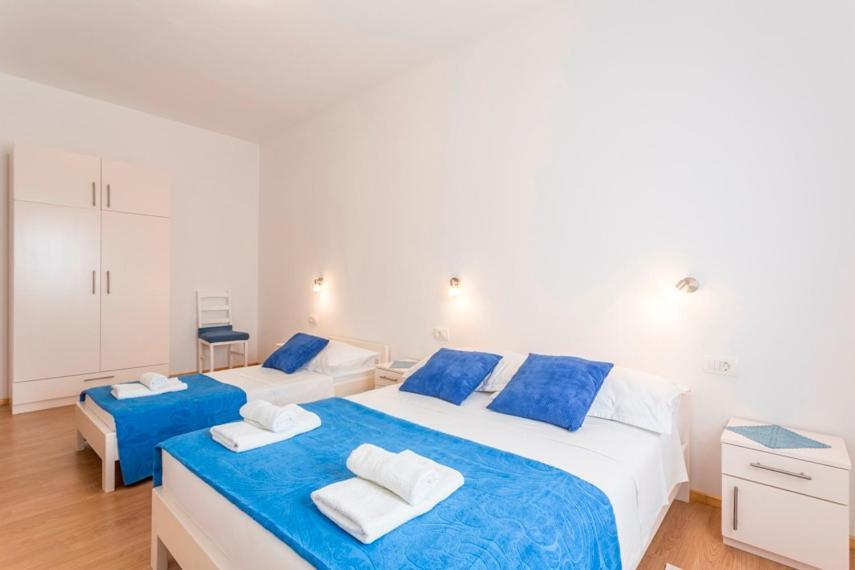 Apartmani Bezmalinovic Μπολ Εξωτερικό φωτογραφία