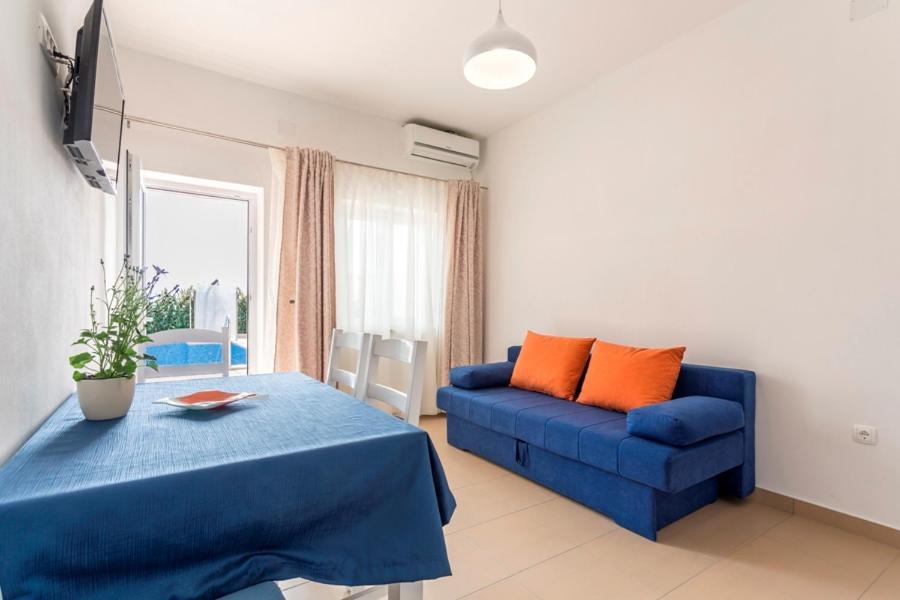 Apartmani Bezmalinovic Μπολ Εξωτερικό φωτογραφία